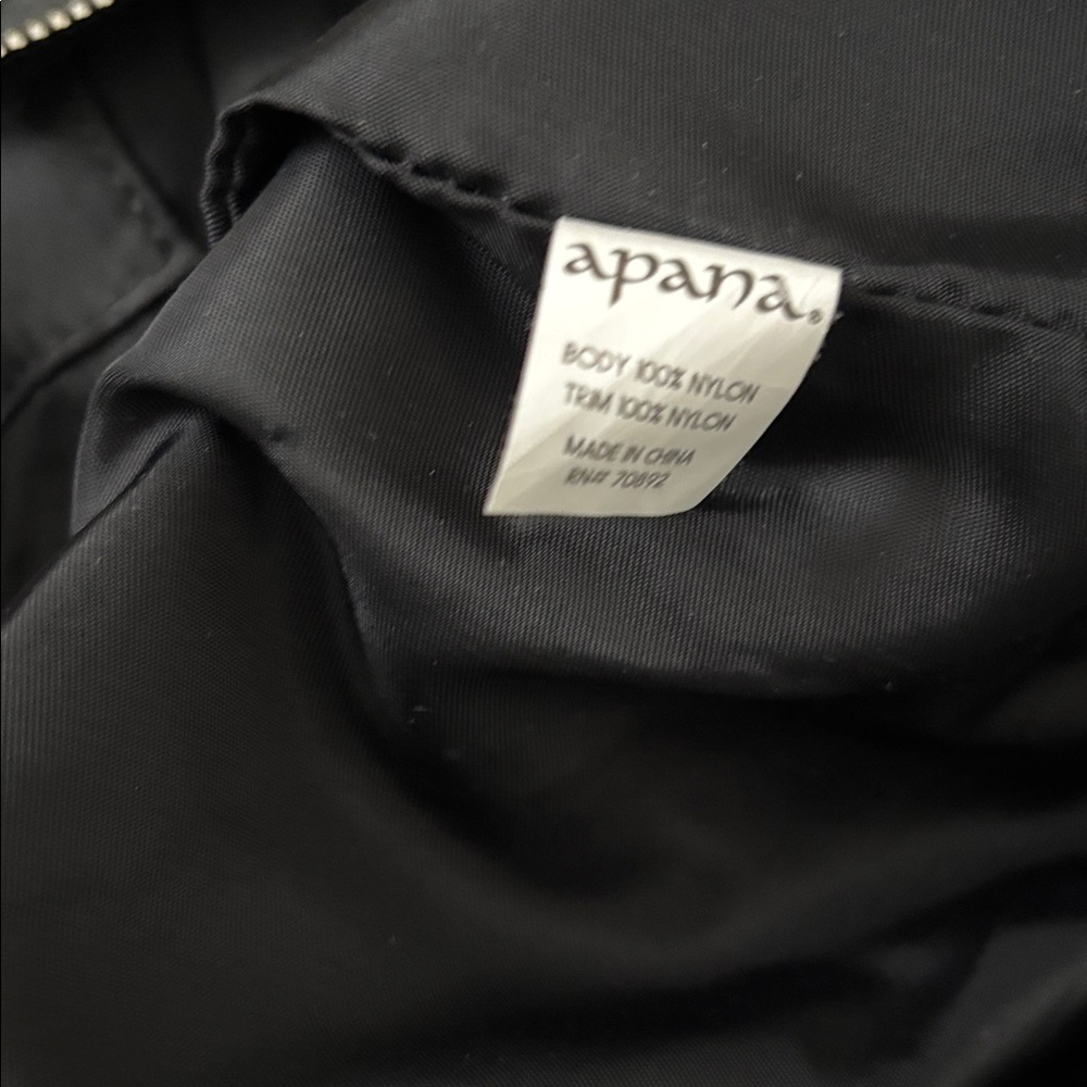 Stylish Black Yoga Bag - Picture 2 of 9